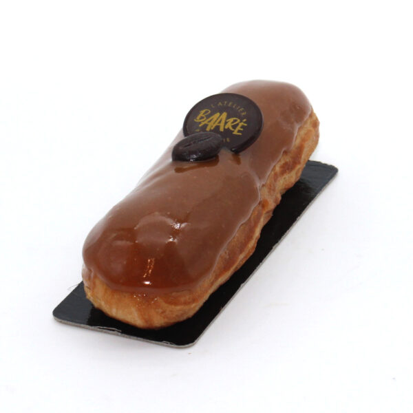 éclair au café